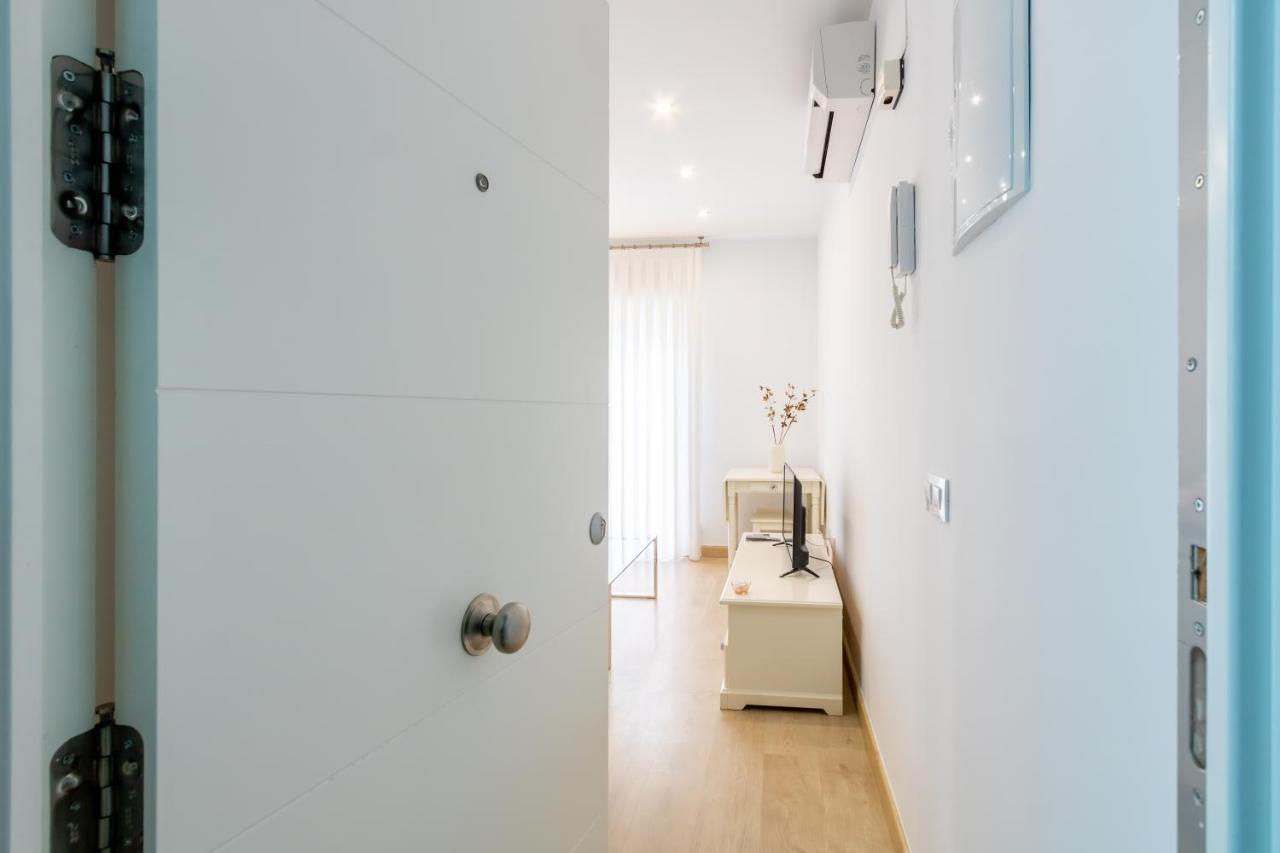 Charming 2 Bedroom Apartment Triana Bridge By Ocityzen إشبيلية المظهر الخارجي الصورة