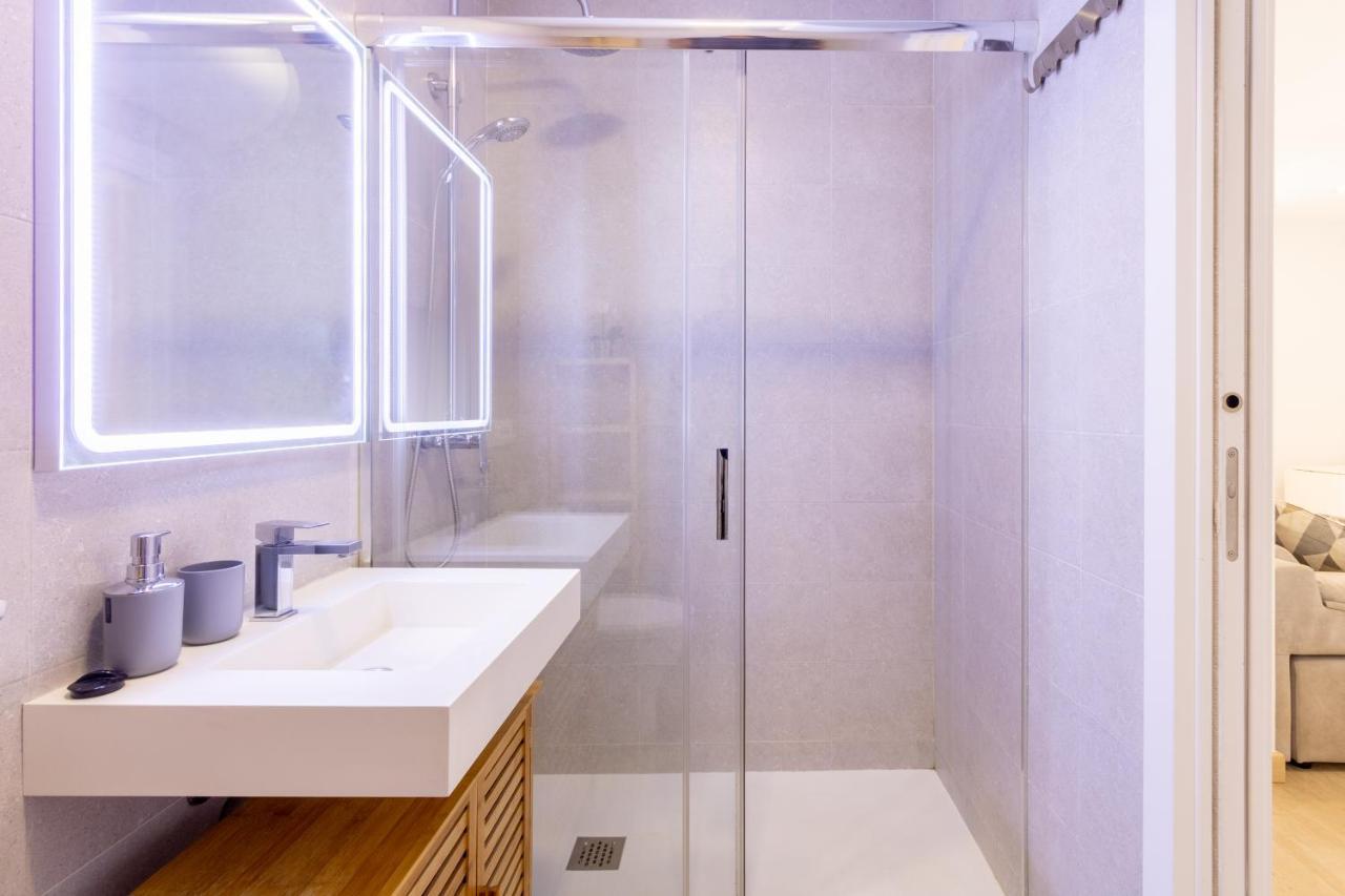 Charming 2 Bedroom Apartment Triana Bridge By Ocityzen إشبيلية المظهر الخارجي الصورة